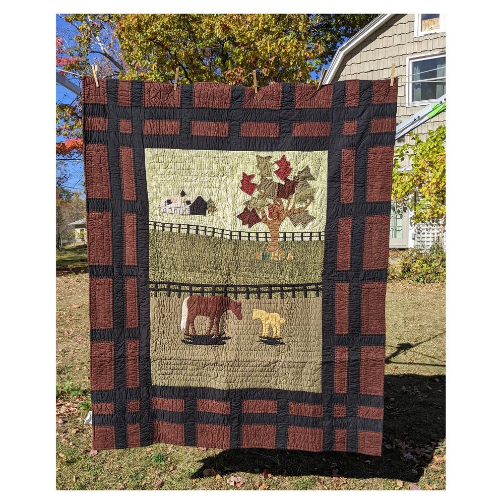 Donna Sharp Quilt Horses Barn, Farm, Country 62" x 50" New Condition